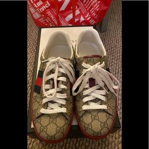 Authentic Gucci Unisex Ace GG Supreme Red Sneaker